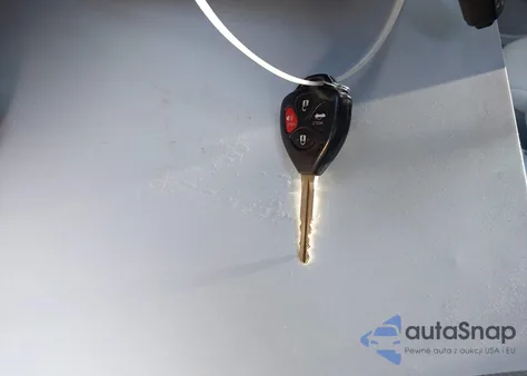 2011 Toyota Corolla Le z USA, uszkodzony, nr VIN 2T1BU4EE5BC646572